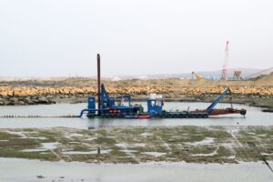 Challenges and Solutions in Large-Scale Reservoir Dredging Operations